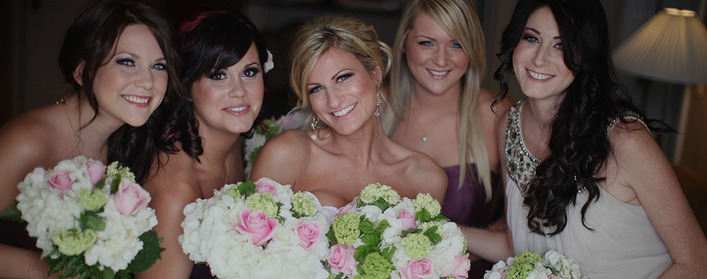 bridal party posing in their MGM Grand Suite in Las Vegas Nevada