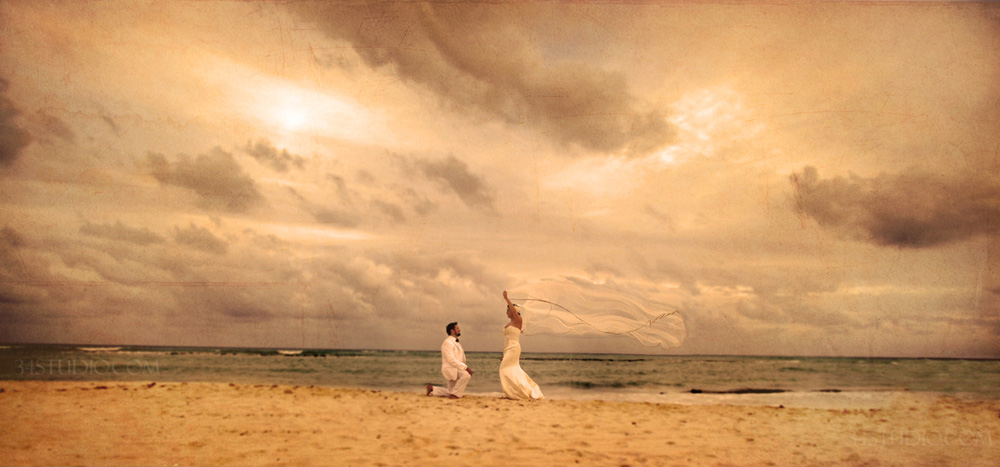 playa del carmen grand velas beach wedding photo flying veil 